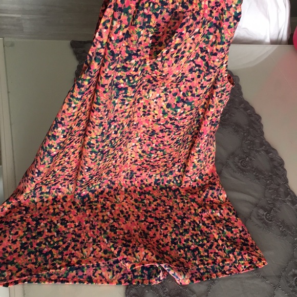 Top - Picture 5 of 6